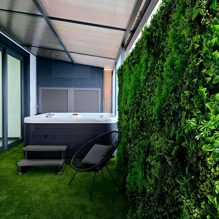 Rodrigues House - Private Jacuzzi * Calheta (Madeira)