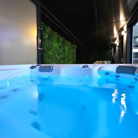 Rodrigues House - Private Jacuzzi