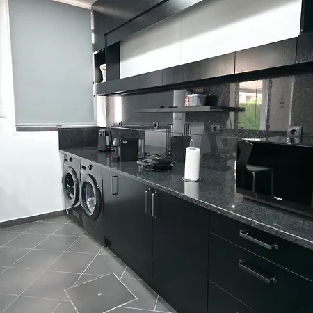 Rodrigues House - Private Jacuzzi * Calheta (Madeira)