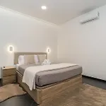 Apartment Rodrigues House - Private Jacuzzi
