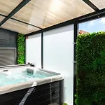 Rodrigues House - Private Jacuzzi Appartement *
