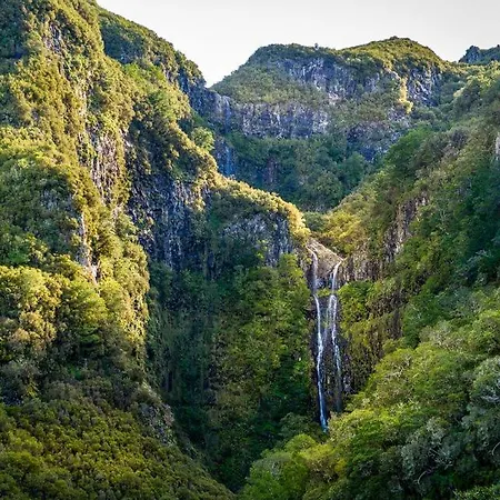 Apartment Rodrigues House - Private Jacuzzi *