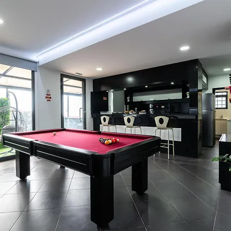 Rodrigues House - Private Jacuzzi * Calheta (Madeira)