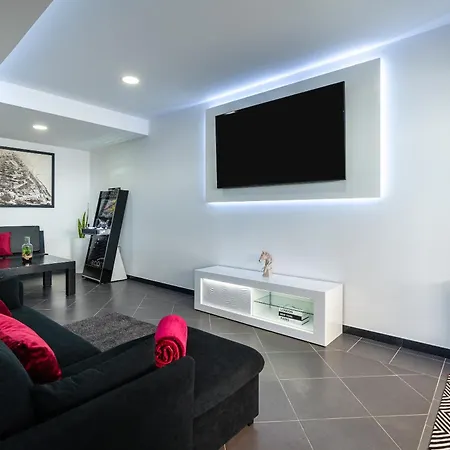 Appartement Rodrigues House - Private Jacuzzi *