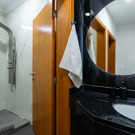 Appartement Rodrigues House - Private Jacuzzi Calheta (Madeira)