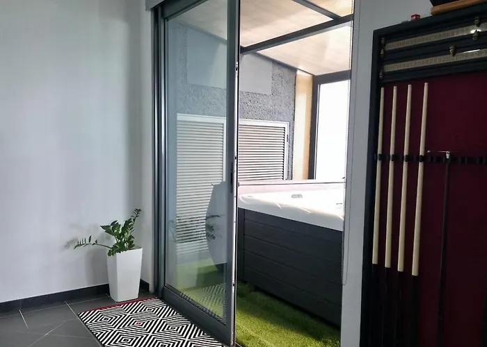 Rodrigues House - Private Jacuzzi *