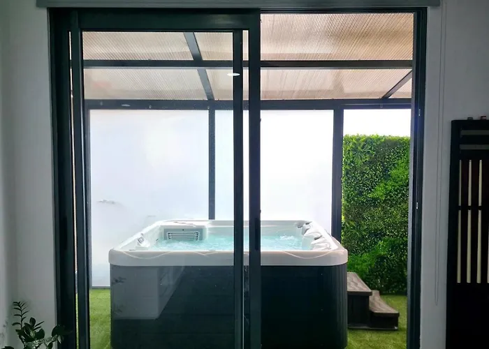 Rodrigues House - Private Jacuzzi Apartamento