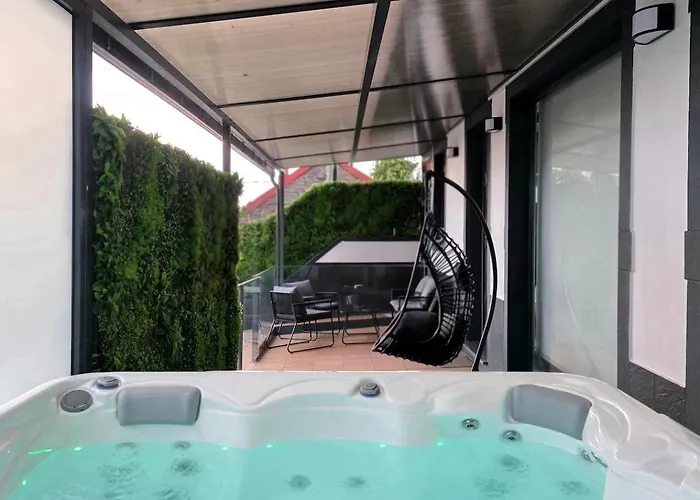Rodrigues House - Private Jacuzzi *